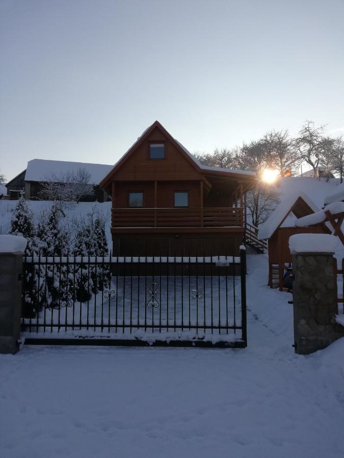 Villa Zrubovy Dom Silvia Trstené Exterior foto
