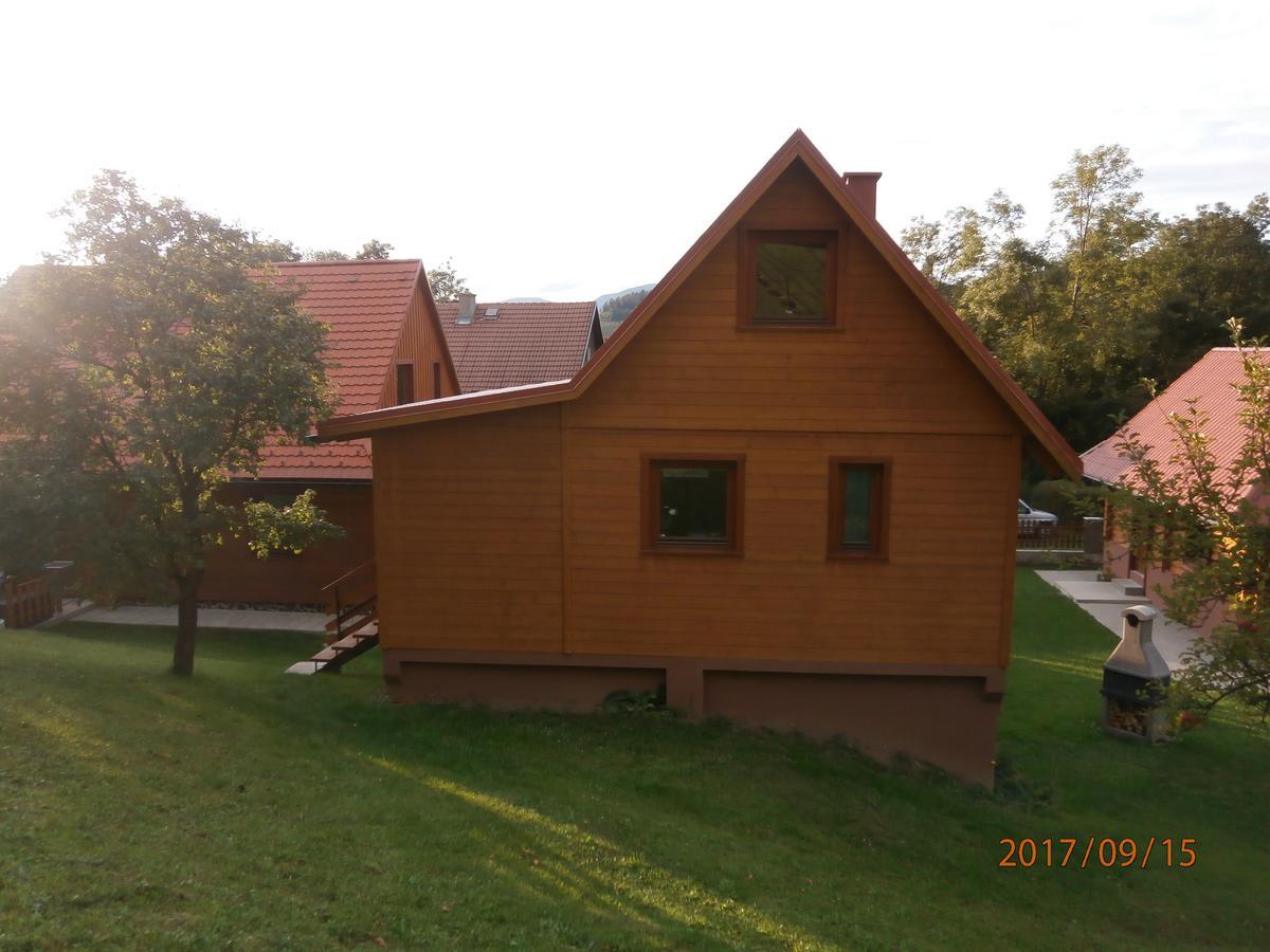 Villa Zrubovy Dom Silvia Trstené Exterior foto